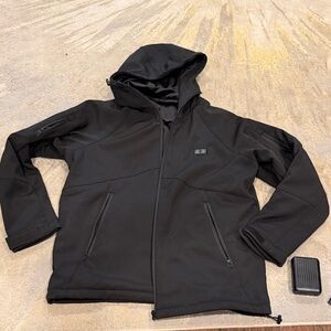 Winner Pro Fever Suit Heated Soft Shell Electric Coat Jacket medium like new